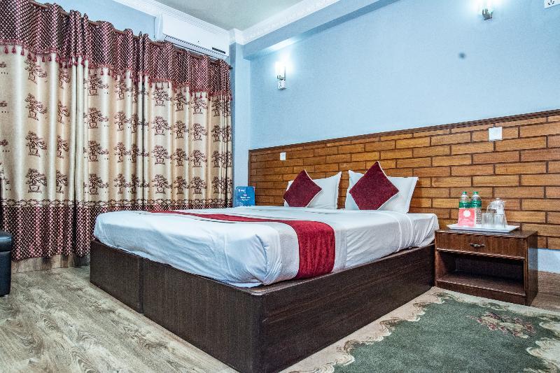 Hotel Holiday Taj Катманду Экстерьер фото